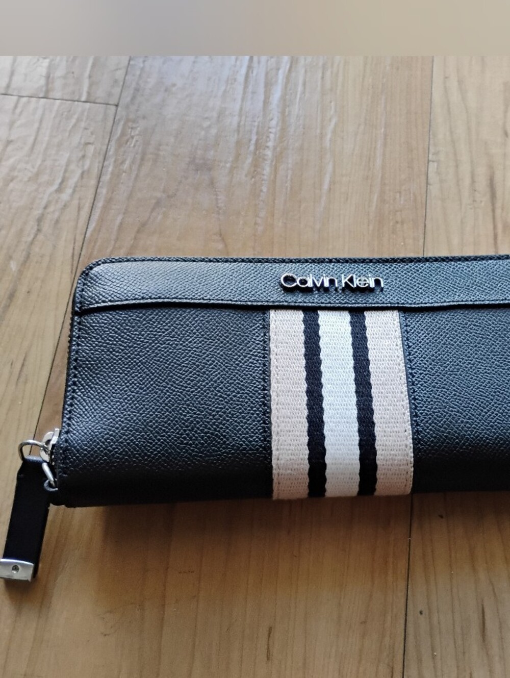 Calvin Klein zip-around wallet, black with beige and white racing stripe
